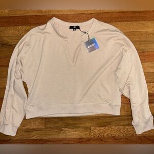 Missguided oversized crop sweater size 8